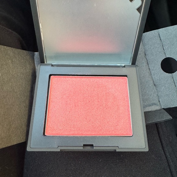 Sephora Pink Blush - Picture 2 of 3